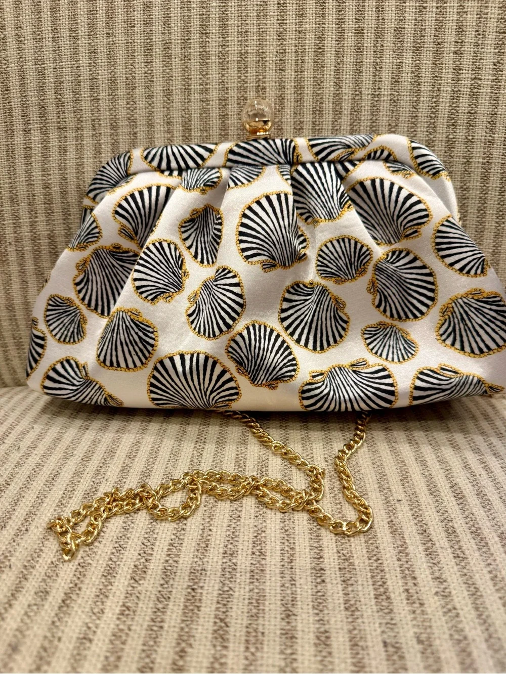 Elegant White Shell-Print Satin Clutch by ISAAC MIZRAHI #elegant #vacation - Picture 2 of 3
